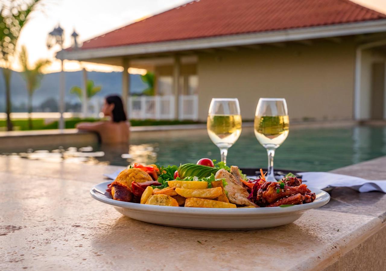 Bella Terra Laguna Azul Resort & Spa Sauce Екстер'єр фото